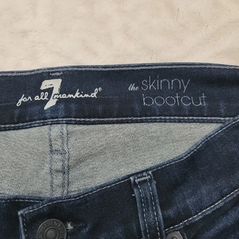 7 Seven For All Mankind The Skinny Bootcut Jeans Size 26 Women's Dark Blue